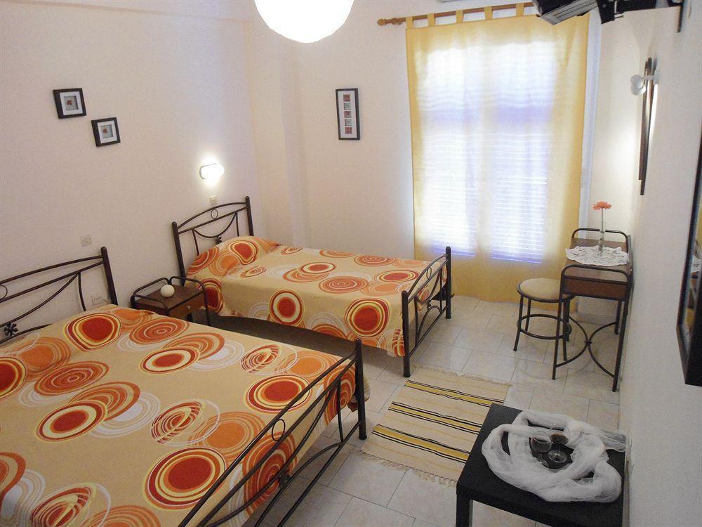 Fotini Aparthotel Firostefani