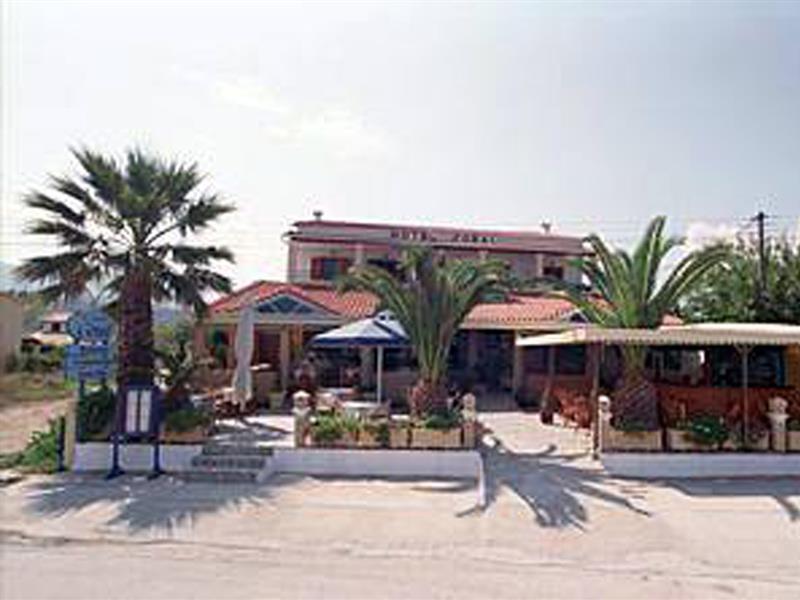 Coral Hotel 4*