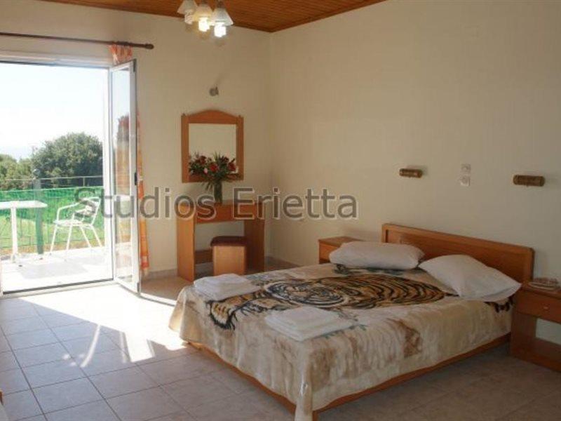 Erietta Aparthotel