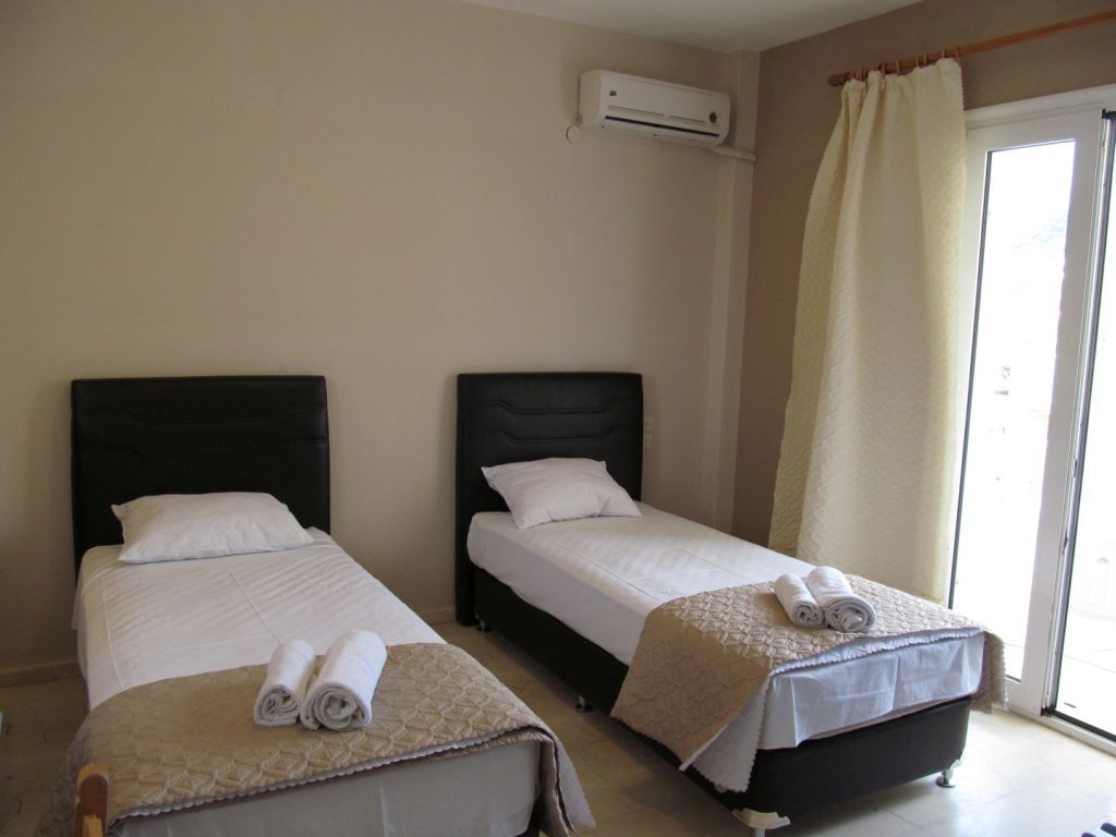 Irini Hotel 5*
