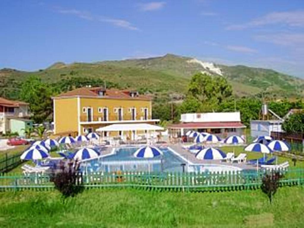 Plubis Aparthotel