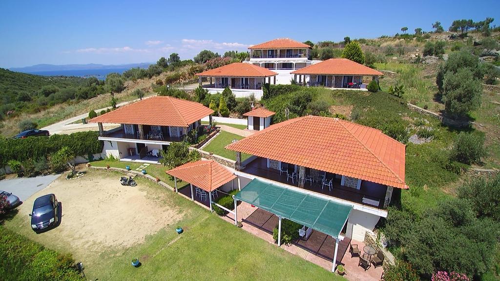 Gemeli 3* Ammouliani