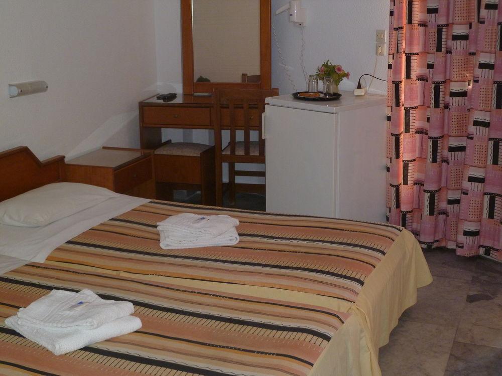 Liberty Ii Hotel Agia Marina (Aegina)