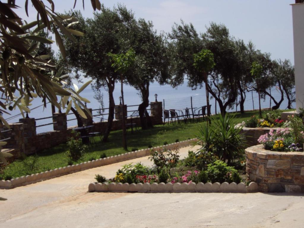 Apartment Guesthouse Enastron