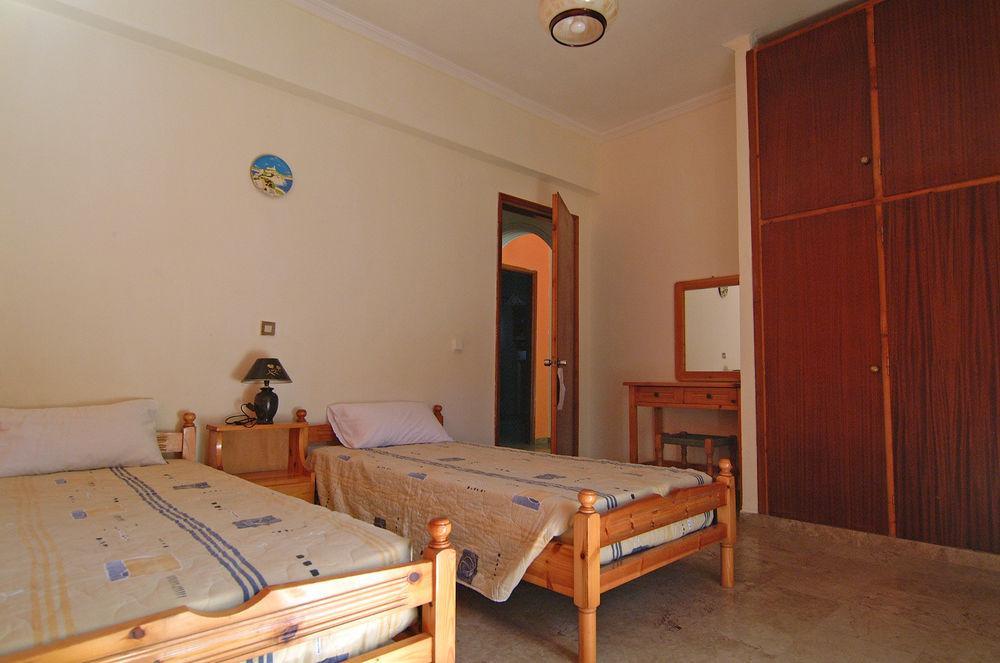 Haroula Apartment *