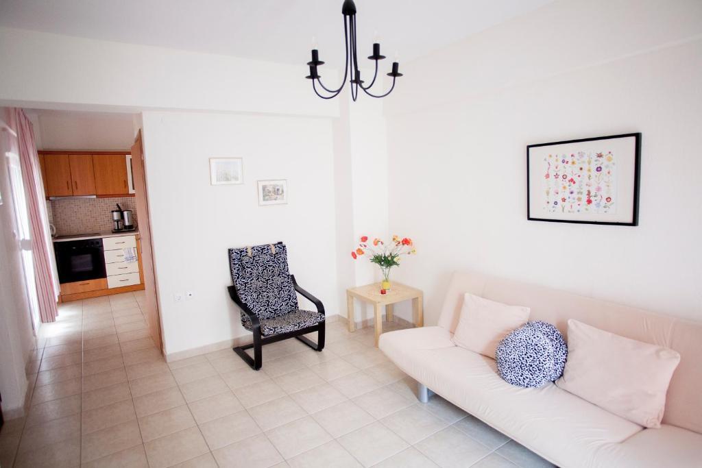 Eleni 4 Seasons Apartment *