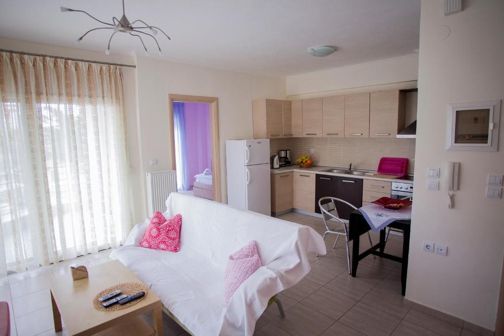 Apartment Eleni 4 Seasons *