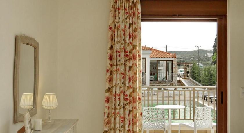 Elafonisos Resort Hotel 3*
