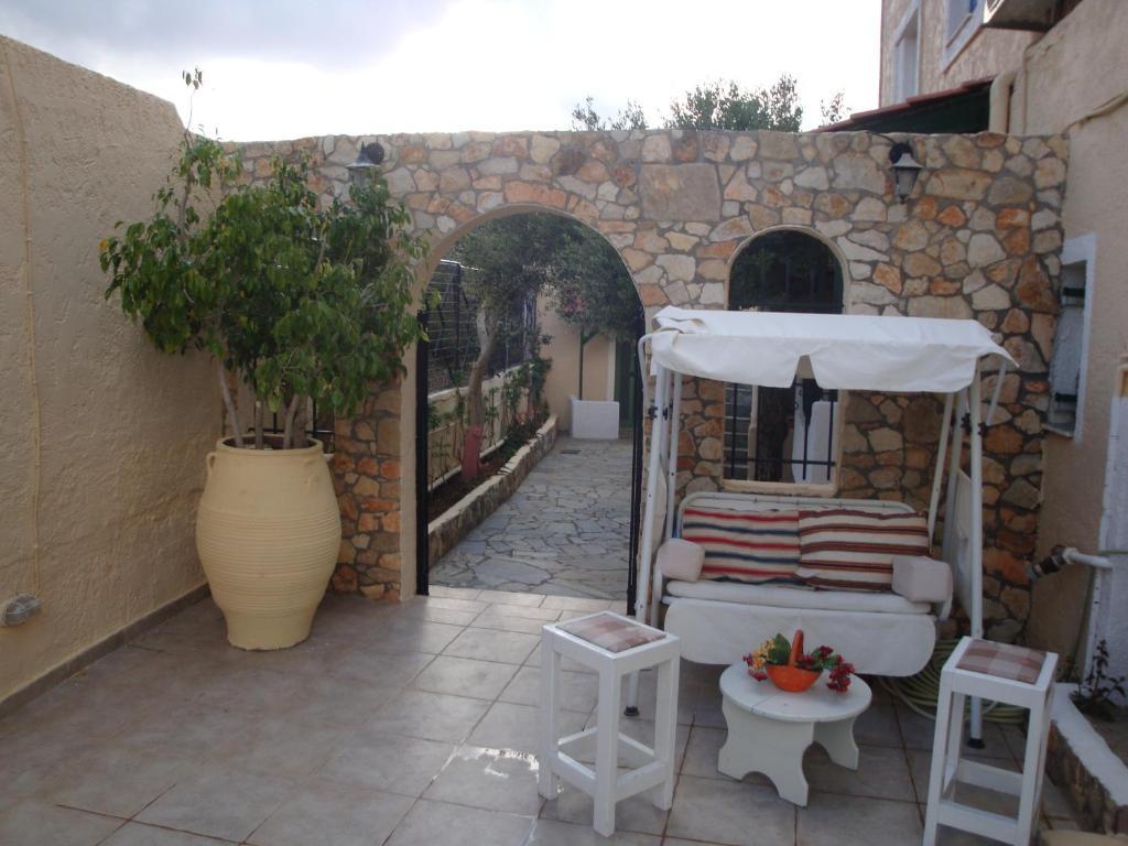 Aparthotel Maria Flora 2*