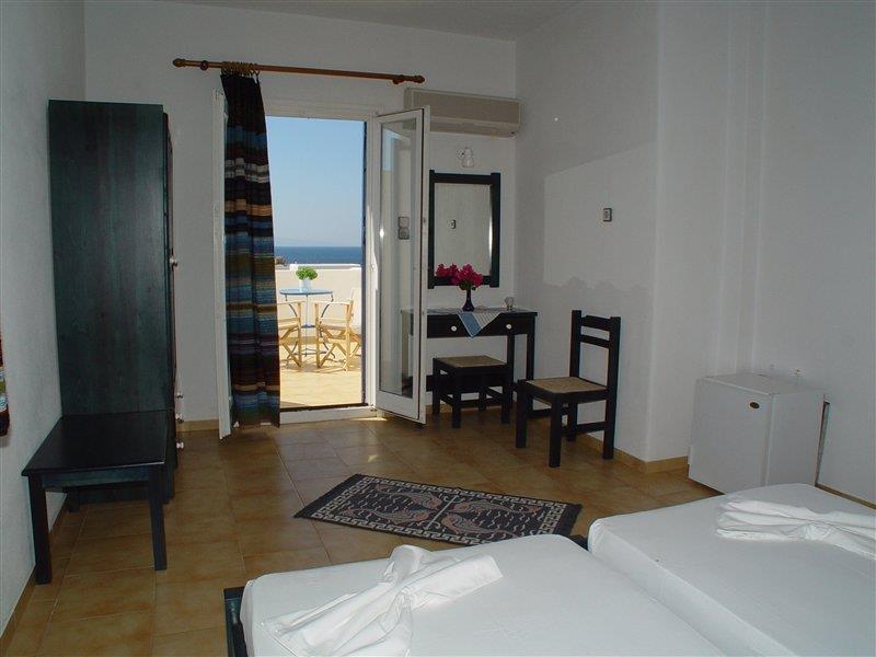San Antonio Summer House Hotel Piso Livadi