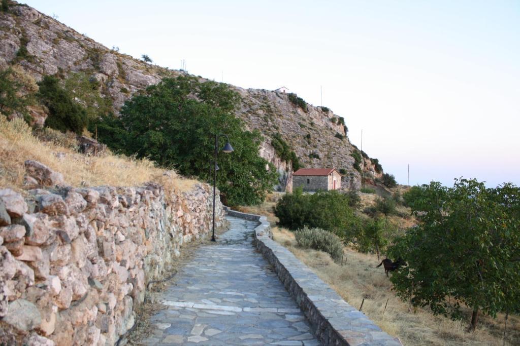 Aeropi Villa *