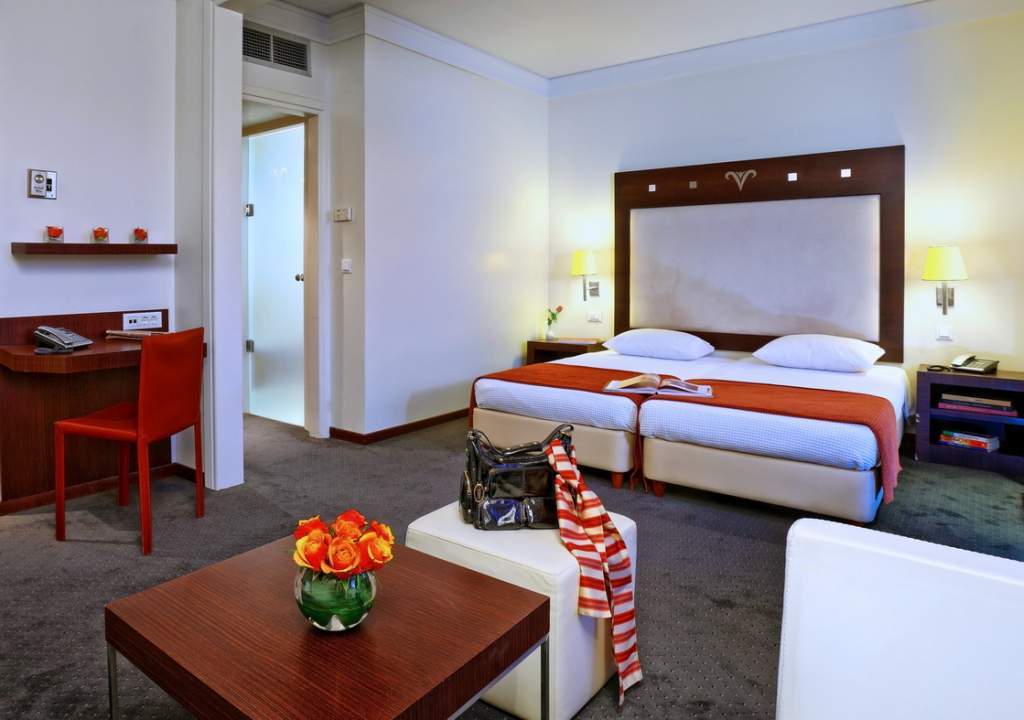 Atrion Hotel