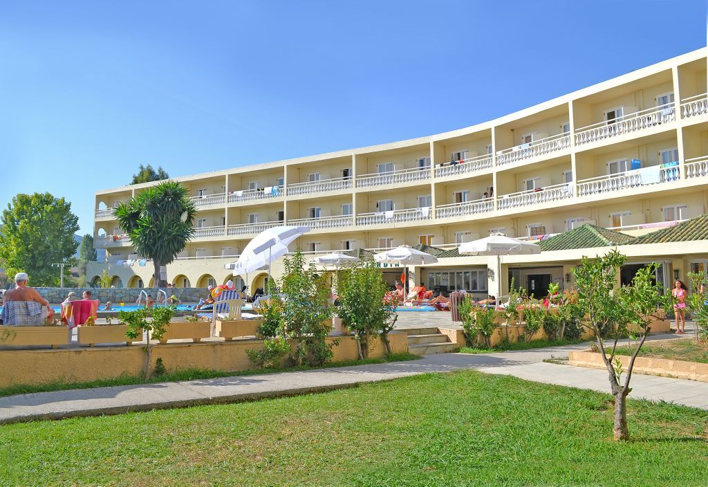 Messonghi Hotel 4*