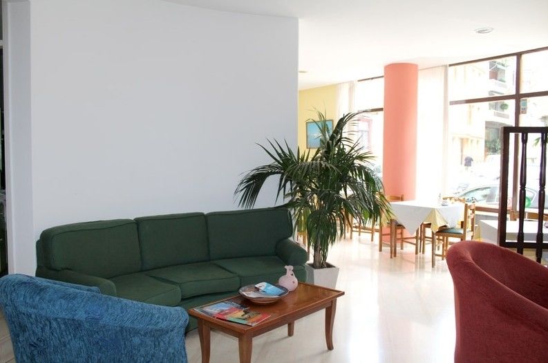 Nefeli Hotel