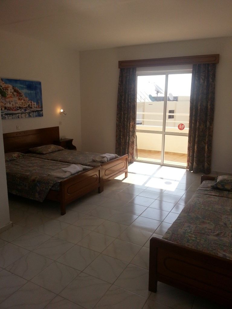 Mike's House Hotel 2*