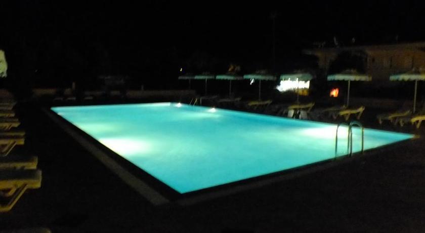 Sunshine Hotel