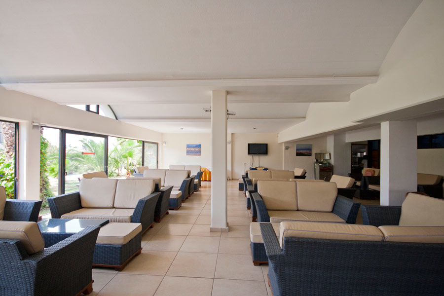 Tigaki Beach Hotel Hotel 4*