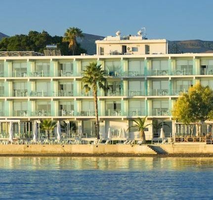 Aktis Art Hotel 4*