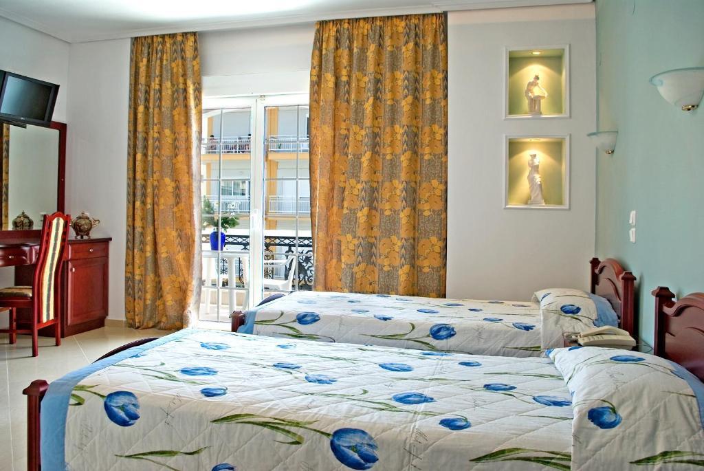Hotel Chronis