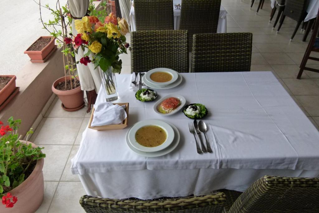 Dias Hotel