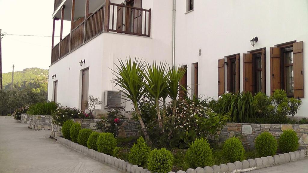 Guesthouse Enastron Apartment