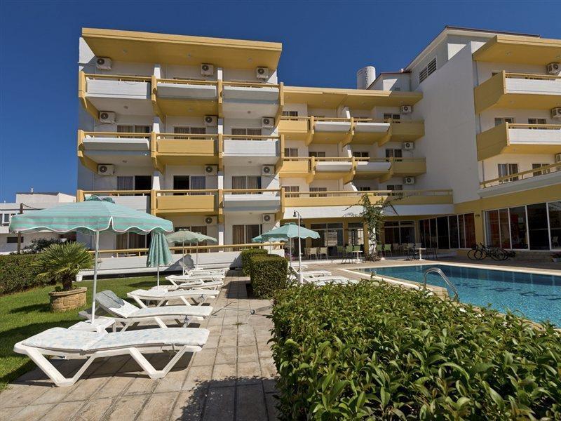 Trianta Hotel Apartments 2* Ialysos (Rhodes)