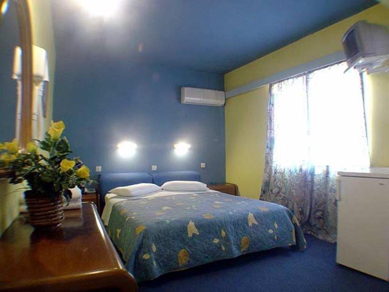 Phaedra Hotel 2*