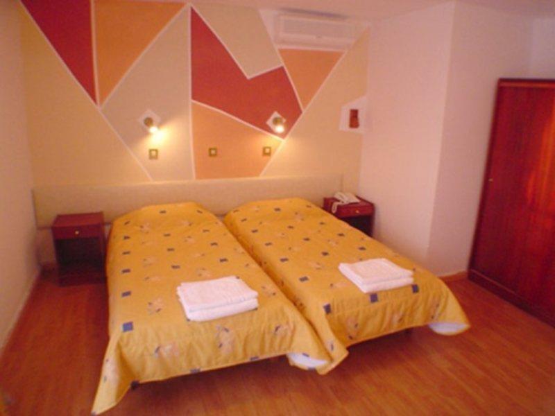 Venus 2* Rhodes City