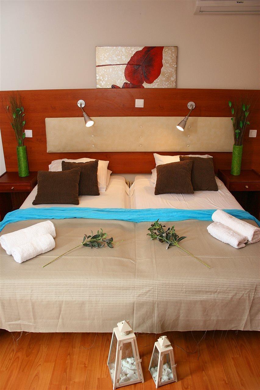 Venus Hotel