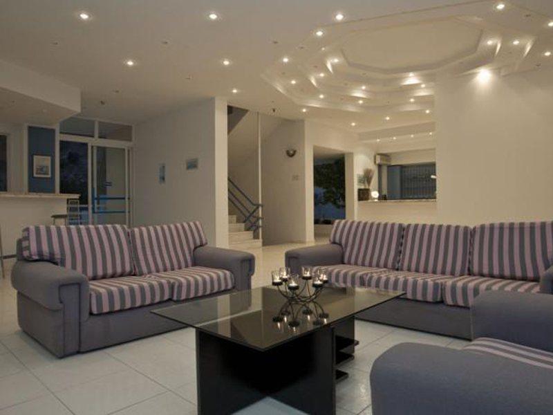 Iris Hotel Afantou