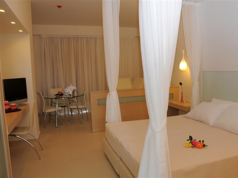 Bay Hotel Afantou
