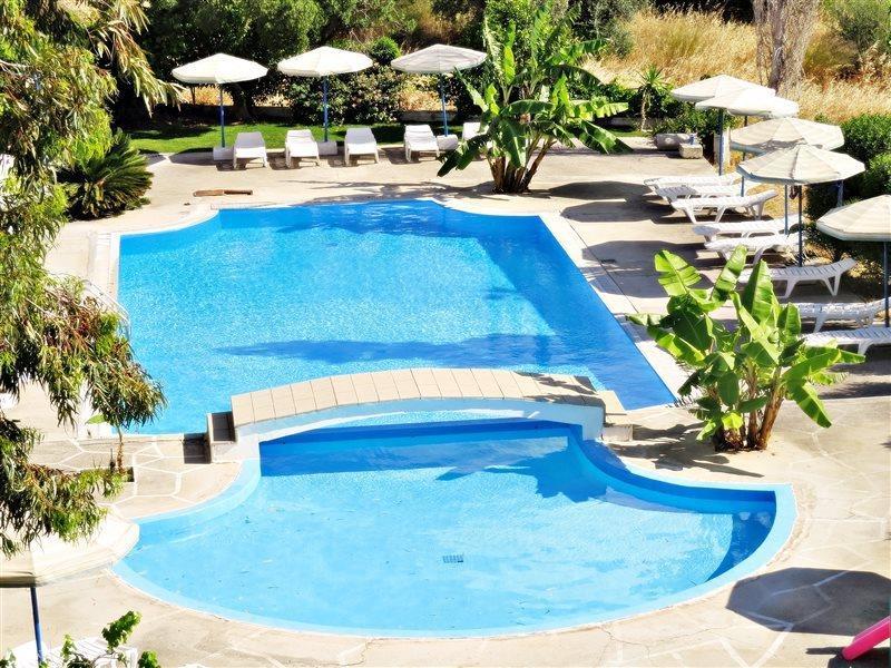 Golden Sunrise Hotel Gennadi