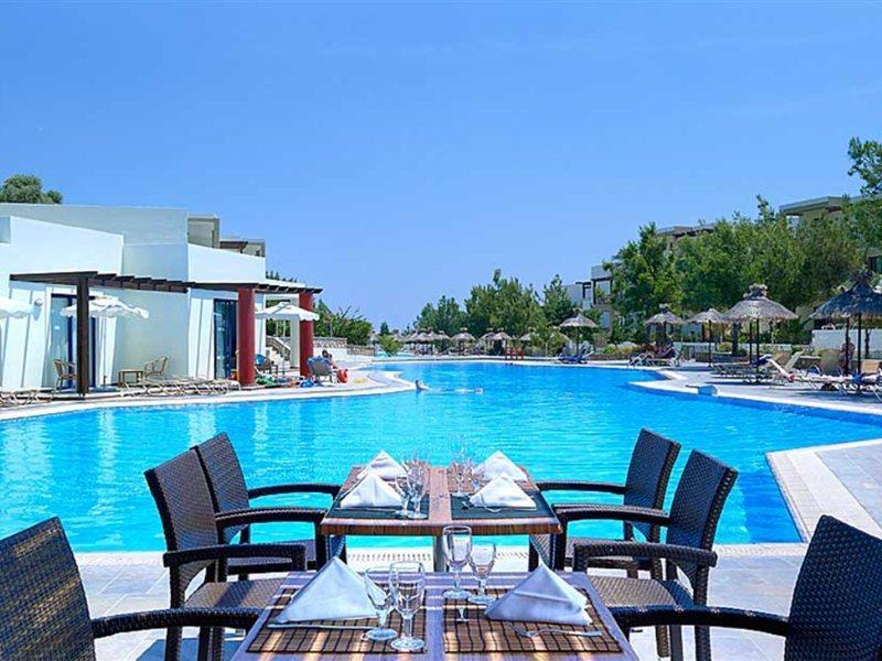 Labranda Miraluna Village 5* Kiotari