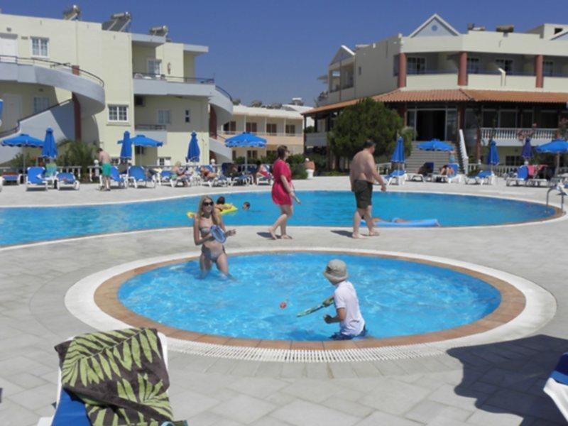 Elvita Apartment *