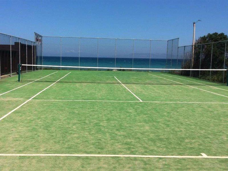 Aegean Breeze Resort