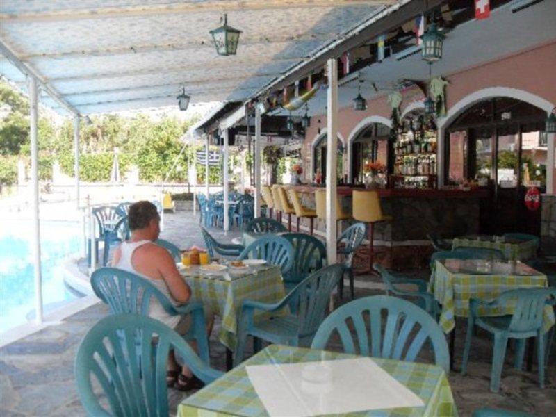 Maltezos Hotel 3*