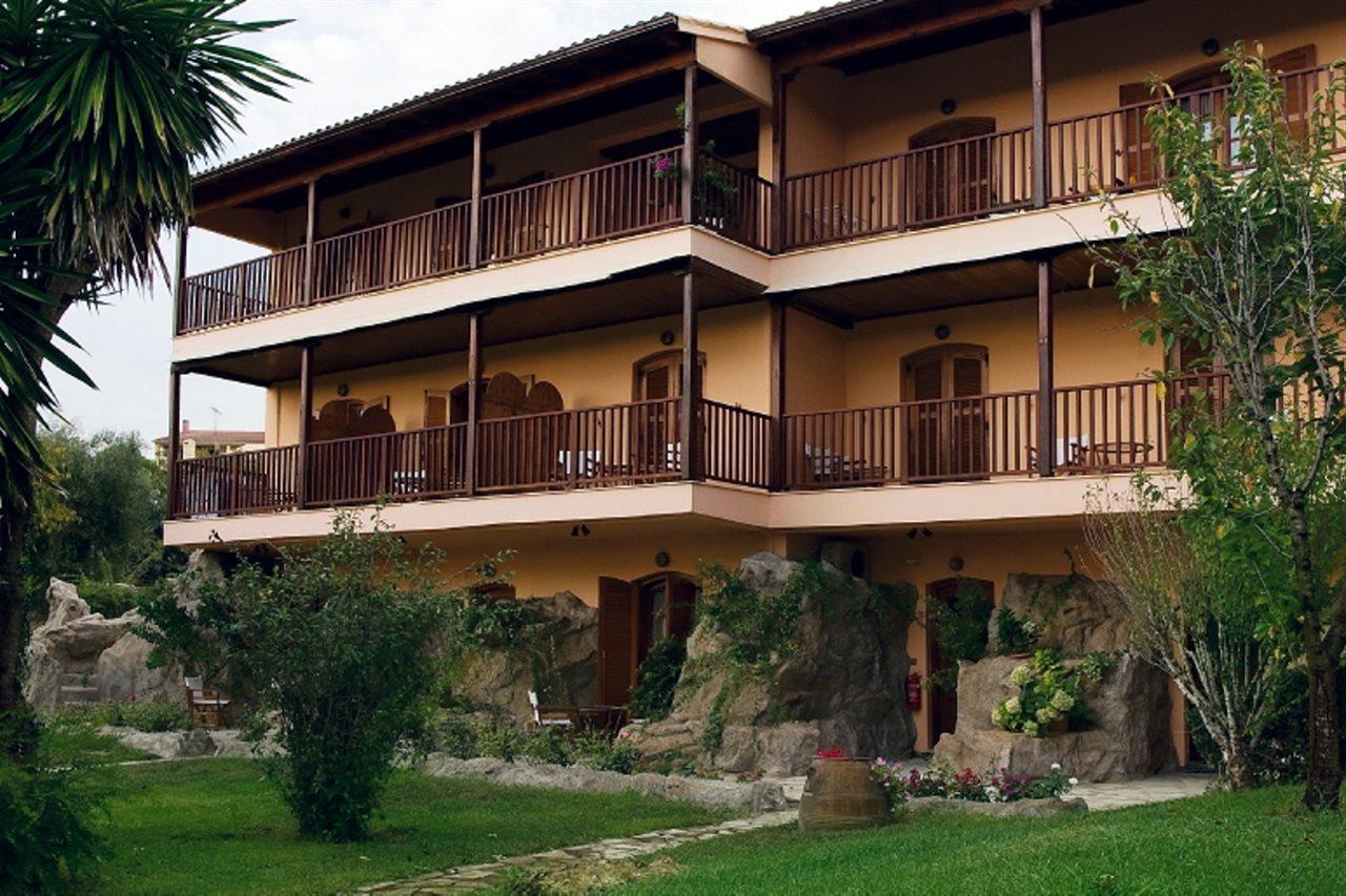 Corfu Club Aparthotel Gouvia