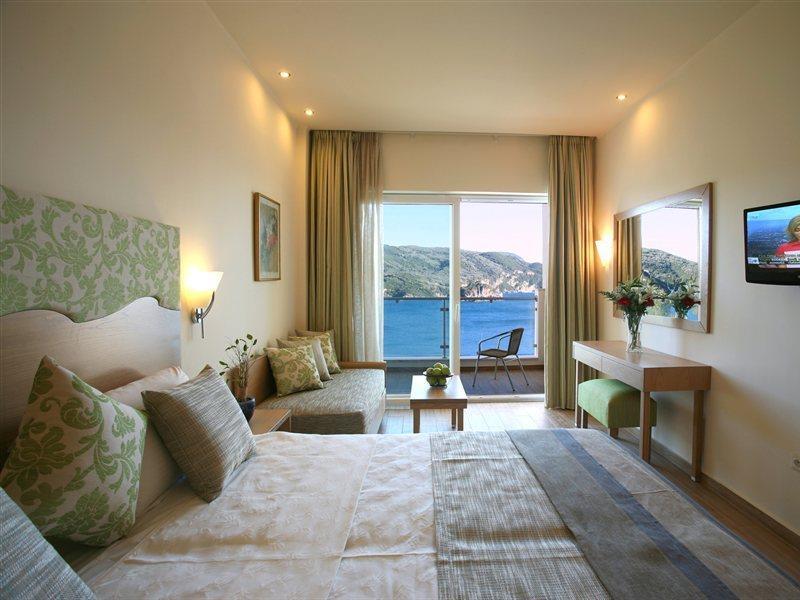 Akrotiri - Adult Friendly Hotel Paleokastritsa