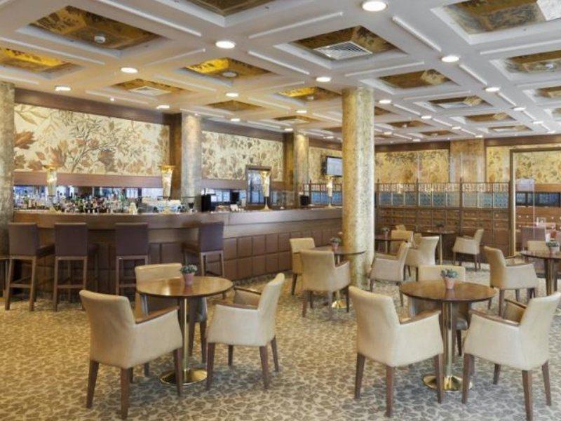 Attica Av, Airport W. By Ihg Hotel Athens