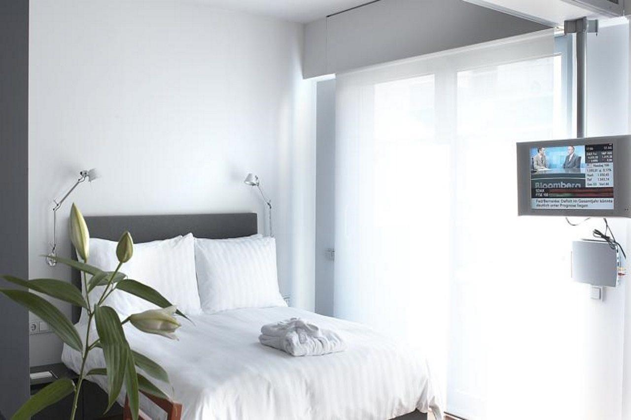 Periscope Hotel 4*