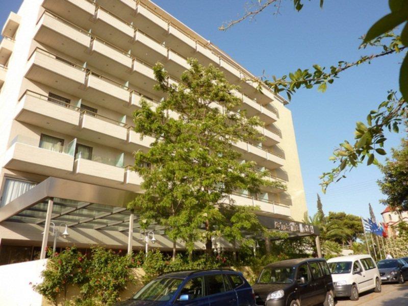 Amarilia Hotel 4*