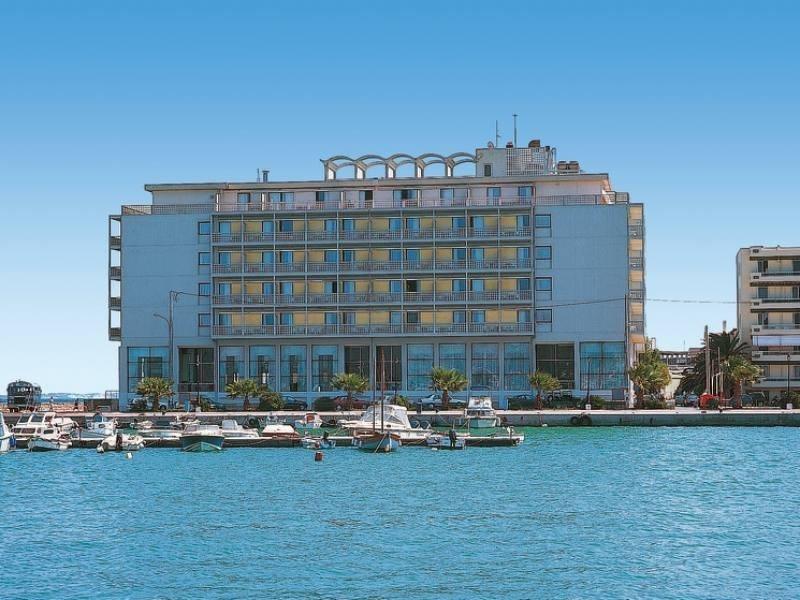 Chios Chandris Hotel 4*