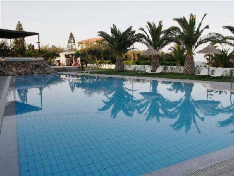 Maris Resort 4*