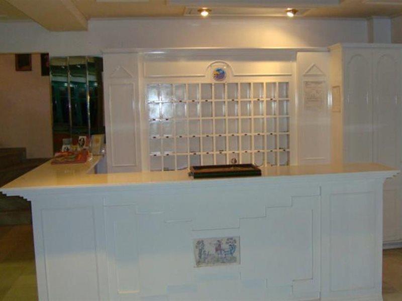 Antinoos Hotel