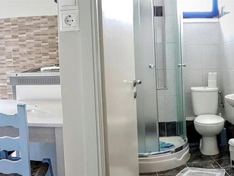 Pallada Aparthotel Agia Galini (Crete)