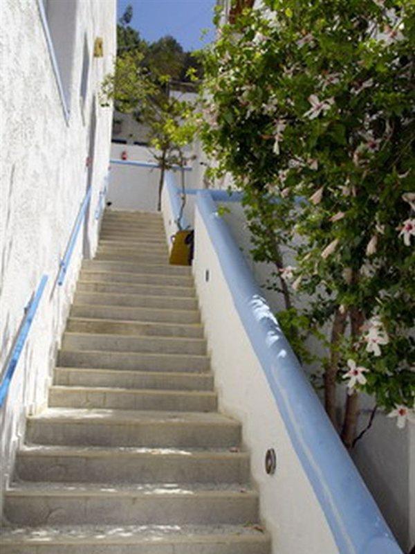 Andromeda Hotel 2*