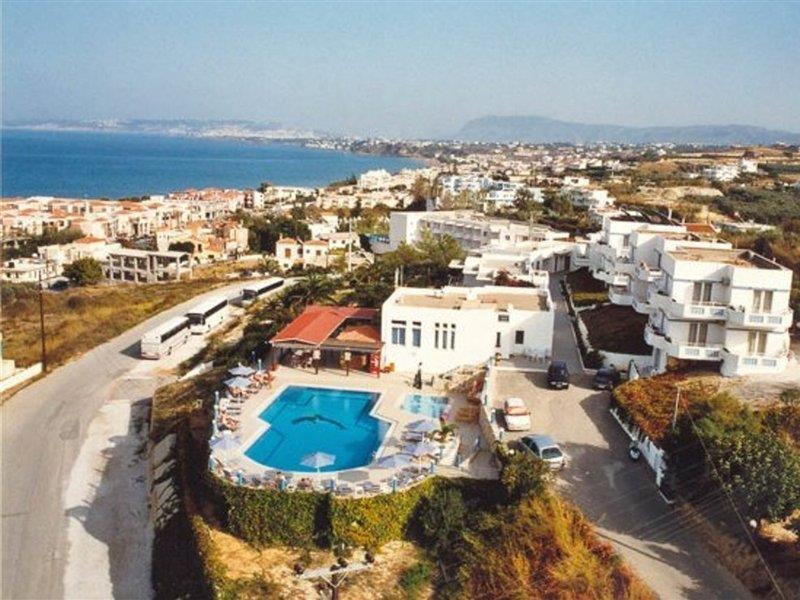 Mimoza Hotel 2*