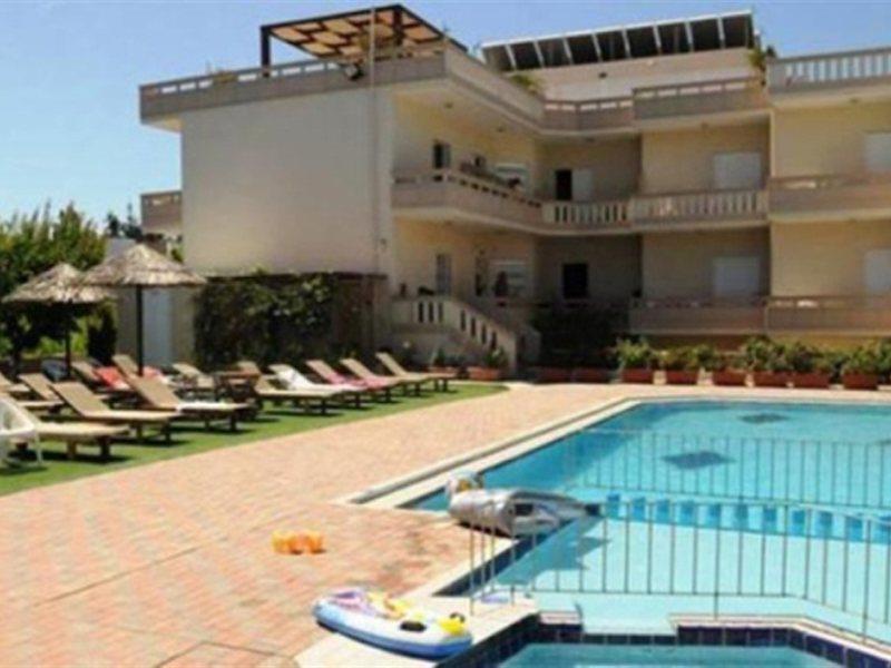 Inea & Aparthotel Agioi Apostoli (Crete)