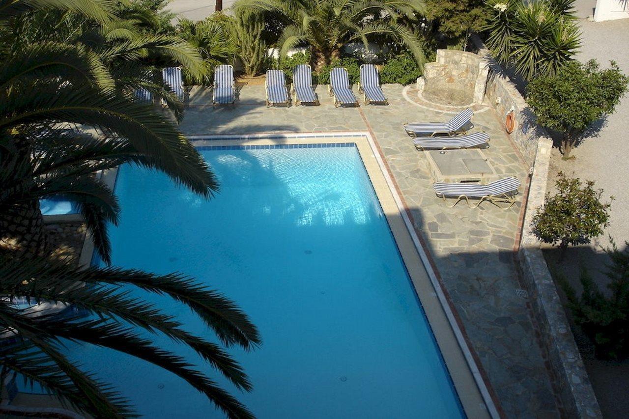 Maria Aparthotel 2*