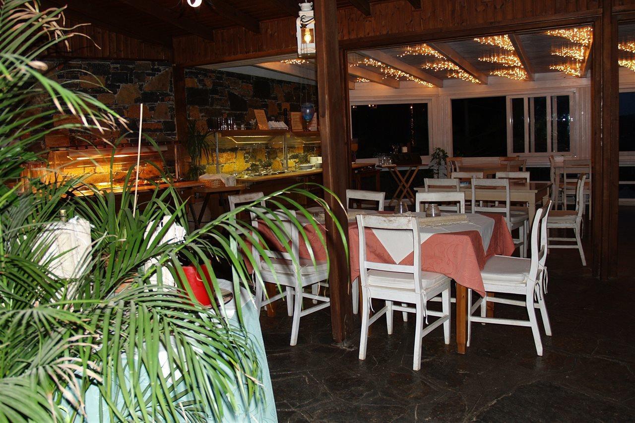 Cretan Village Aparthotel